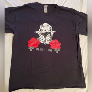 Men’s Large Black Tattoo Tee. ‘One Day At A Time’